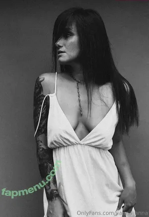 sex_in_california / californiaowerri nude photo #0025