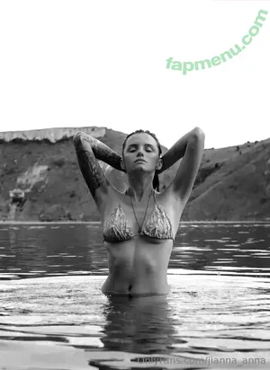 sex_in_california / californiaowerri nude photo #0028