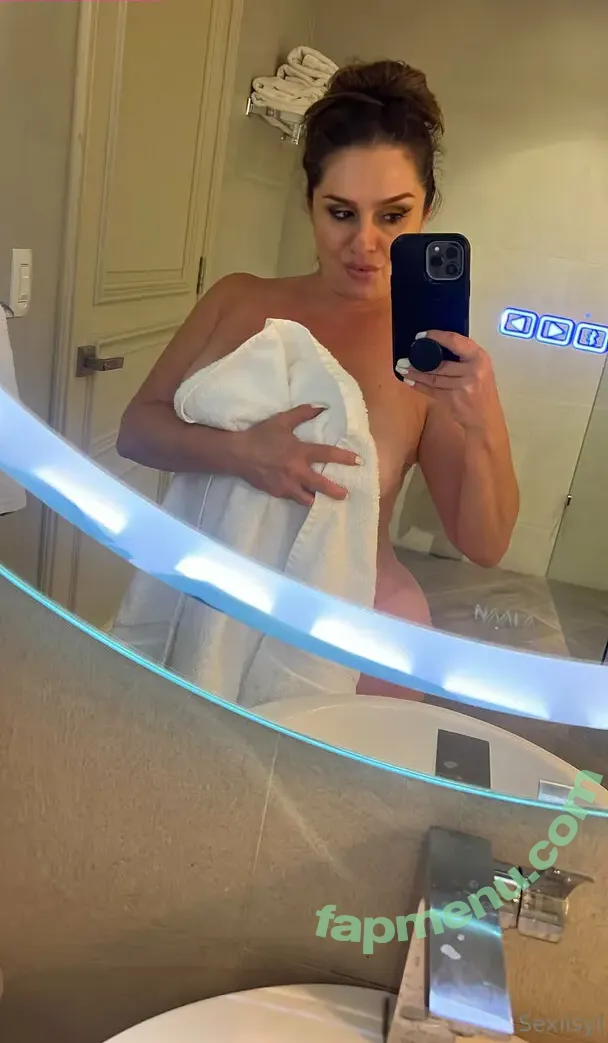 sexiisyl nude photo #0040 (syllopez79)