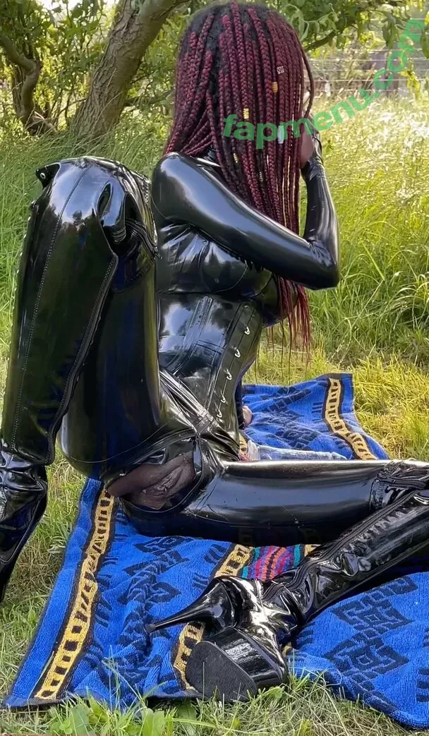 Sexmeat nude photo #0006 (Slutmeatcunt / sxmeat)