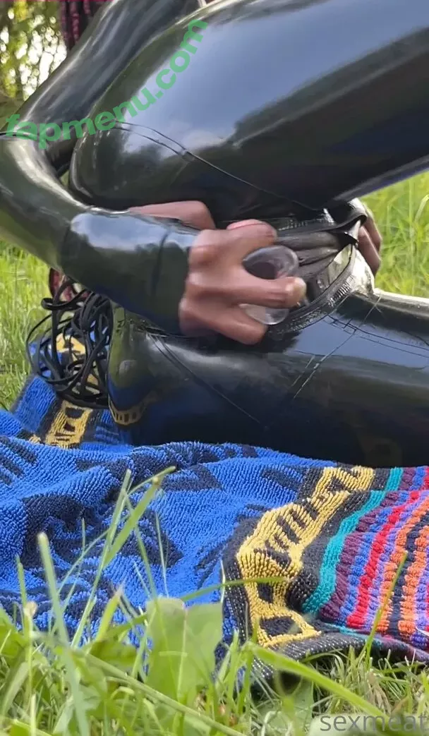 Sexmeat nude photo #0015 (Slutmeatcunt / sxmeat)