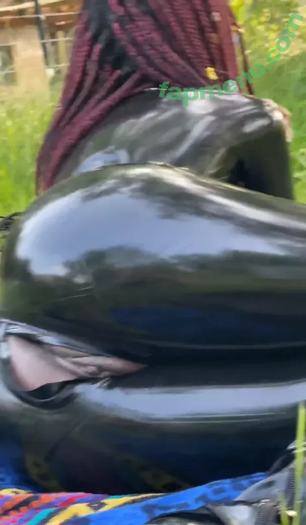 Sexmeat nude photo #0027 (Slutmeatcunt / sxmeat)