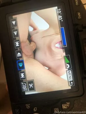 sextime420 / earlgreytea69 nude photo #0283