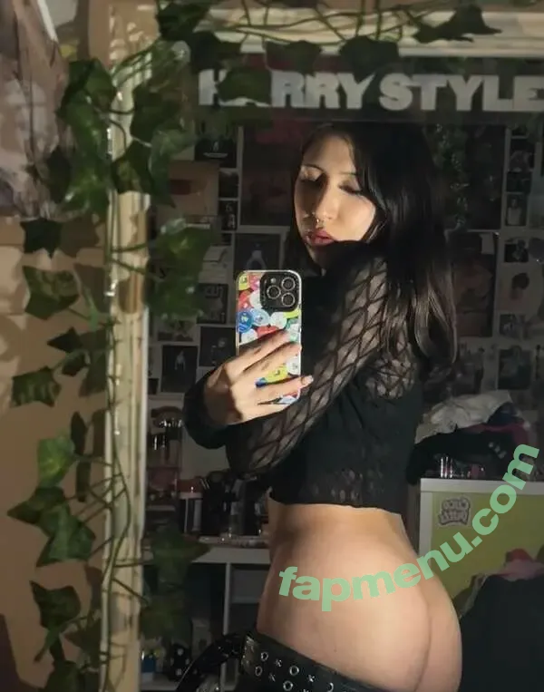 sexxxgrrl nude photo #0060 (wiredgrrl)