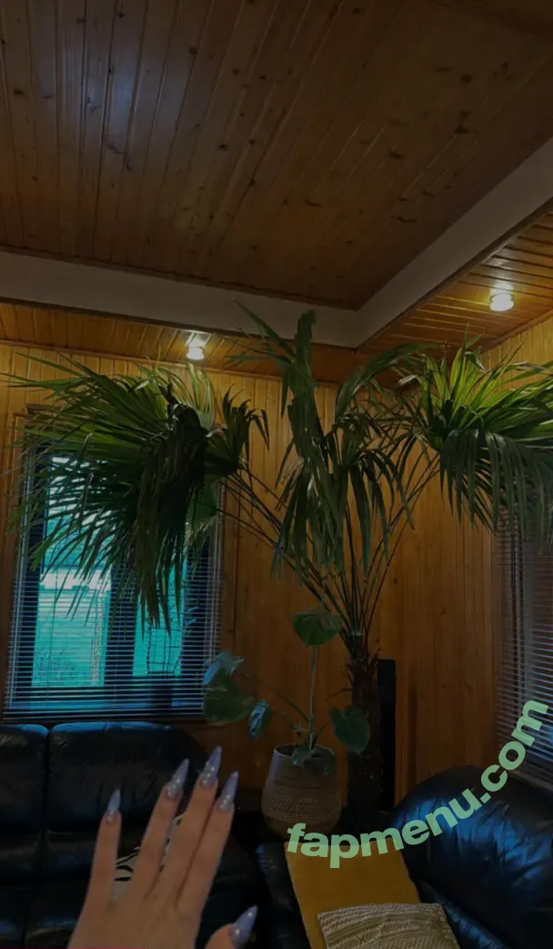 sexxy_mary nude photo #0018 (sexxy_merry)