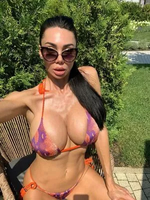 Sexy-Alisa / kiso198613 nude photo #0003