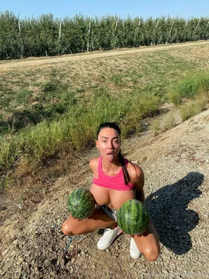 Sexy-Alisa / kiso198613 nude photo #0004