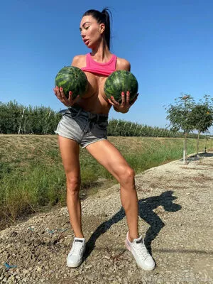 Sexy-Alisa / kiso198613 nude photo #0039