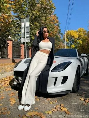 Sexy-Alisa / kiso198613 nude photo #0043