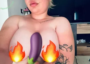 sexy_bbwgirl / sexy_bbw_girls nude photo #0016