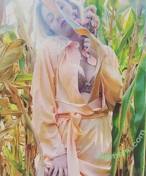 Sexy Julia / einfachechtjulia / sexyjulia.unfiltered nude photo #0056