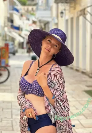 Sexy Julia / einfachechtjulia / sexyjulia.unfiltered nude photo #0166