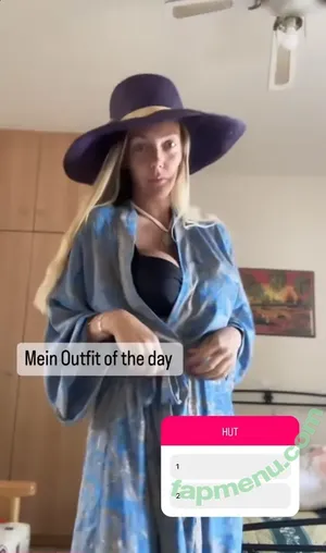 Sexy Julia / einfachechtjulia / sexyjulia.unfiltered nude photo #0187