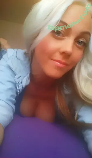 Sexy Julia / einfachechtjulia / sexyjulia.unfiltered nude photo #0276