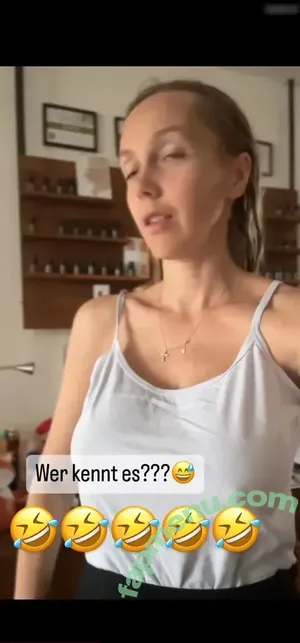 Sexy Julia / einfachechtjulia / sexyjulia.unfiltered nude photo #0300