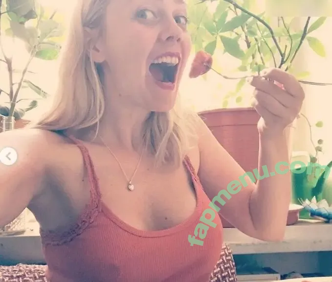 Sexy Julia nude photo #0002 (einfachechtjulia / sexyjulia.unfiltered)