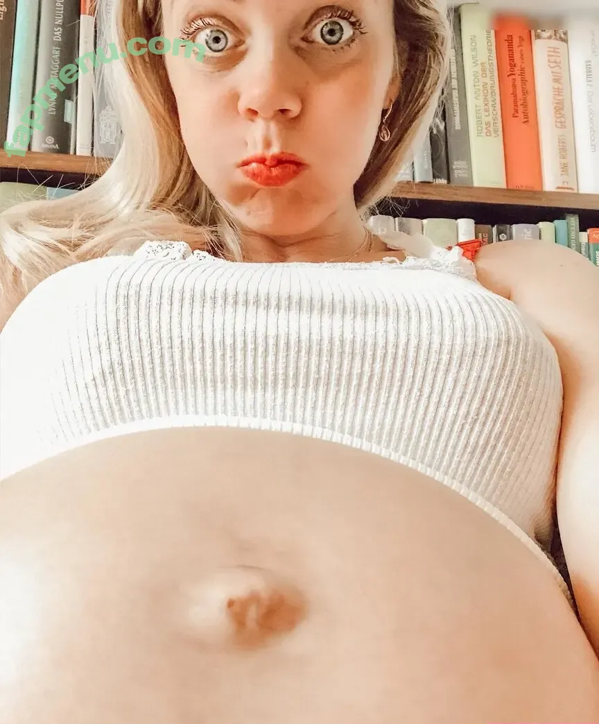 Sexy Julia nude photo #0128 (einfachechtjulia / sexyjulia.unfiltered)