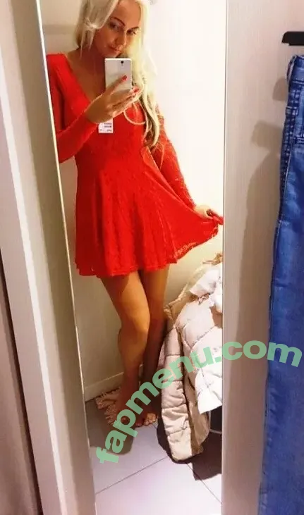 Sexy Julia nude photo #0147 (einfachechtjulia / sexyjulia.unfiltered)