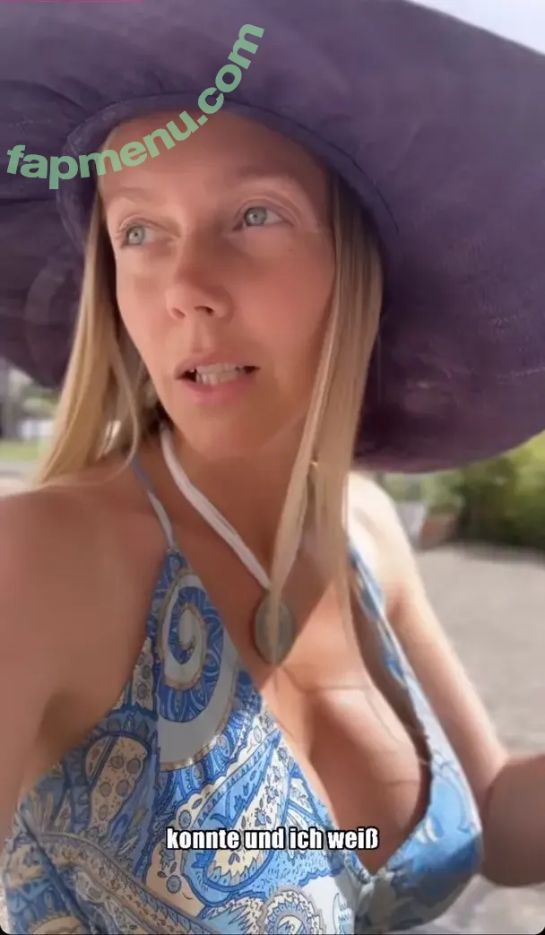 Sexy Julia nude photo #0185 (einfachechtjulia / sexyjulia.unfiltered)