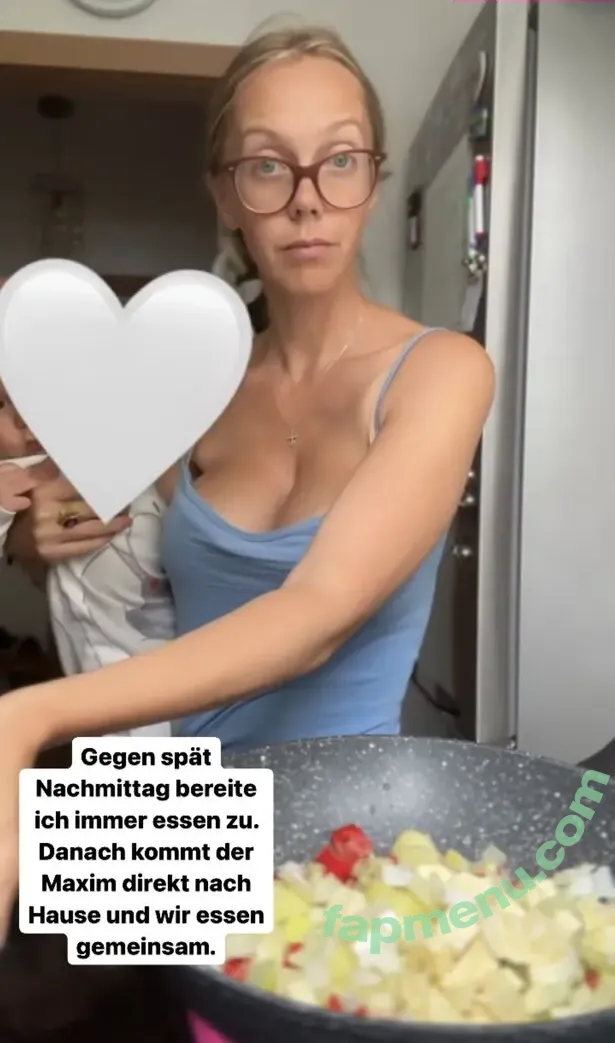 Sexy Julia nude photo #0250 (einfachechtjulia / sexyjulia.unfiltered)