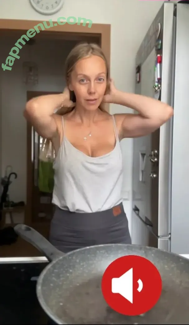 Sexy Julia nude photo #0271 (einfachechtjulia / sexyjulia.unfiltered)