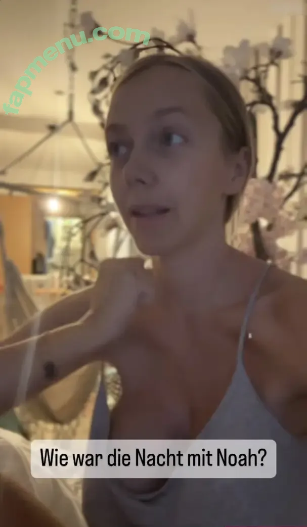 Sexy Julia nude photo #0290 (einfachechtjulia / sexyjulia.unfiltered)