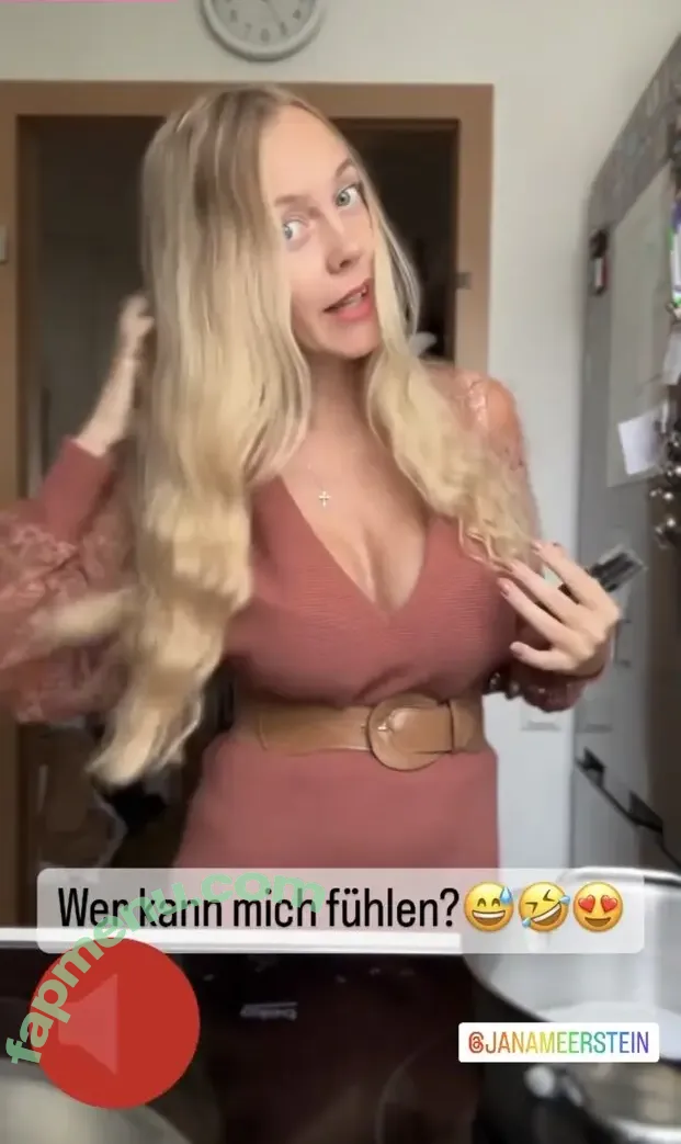 Sexy Julia nude photo #0295 (einfachechtjulia / sexyjulia.unfiltered)