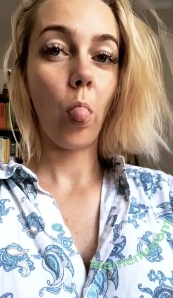 Sexy Julia nude photo #0318 (einfachechtjulia / sexyjulia.unfiltered)