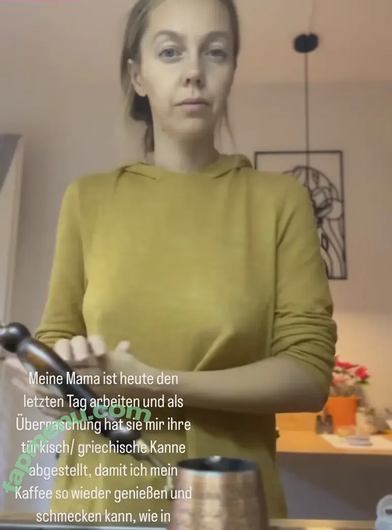 Sexy Julia nude photo #0351 (einfachechtjulia / sexyjulia.unfiltered)