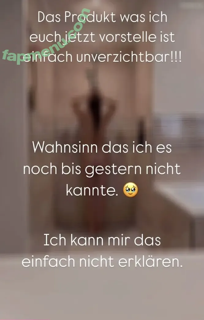 Sexy Julia nude photo #0653 (einfach_echt_Julia)