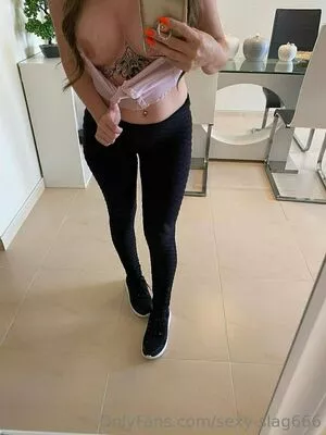 sexy-slag666 / sexy.sally666 nude photo #0256