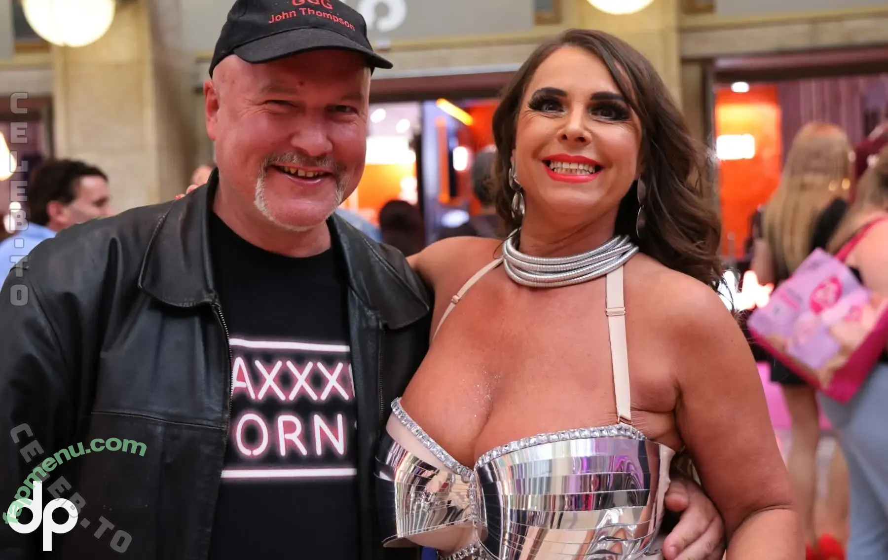 Sexy Susi nude photo #0499 (Nigbezsmietan / Susanne Nigbezsmieta / Susi / ourpolishstar)