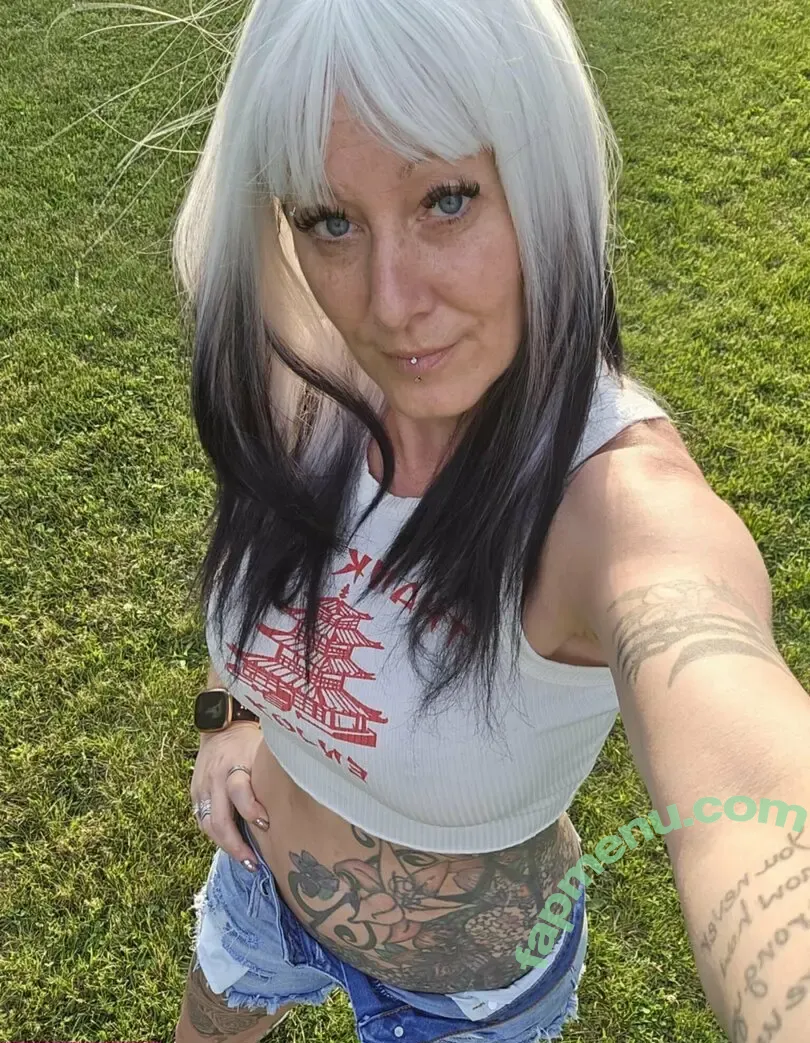 sexy1icequeen nude photo #0001 (sexyicequeen1)