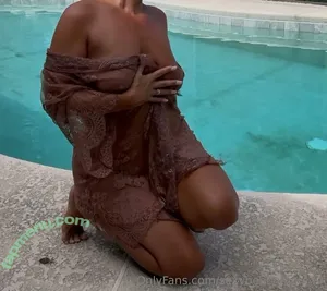 sexybeachmom49 / sexxyybeachmom50 nude photo #0047