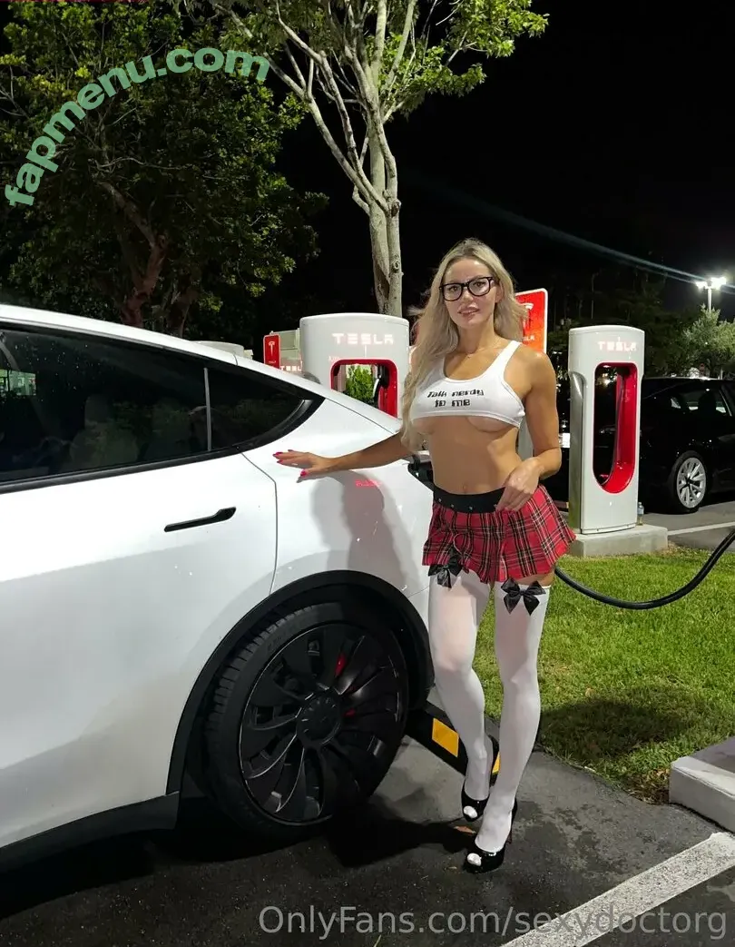 sexydoctorg nude photo #0019 (sexy_doctors)