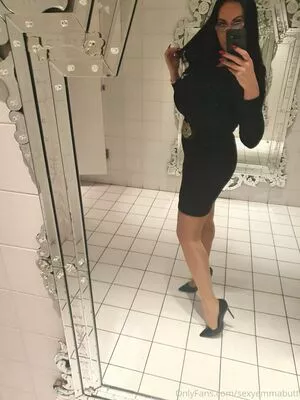 sexyemmabutt / Emma Butt nude photo #0060