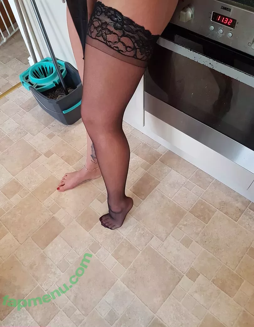 sexyemmabutt nude photo #0116 (Emma Butt)