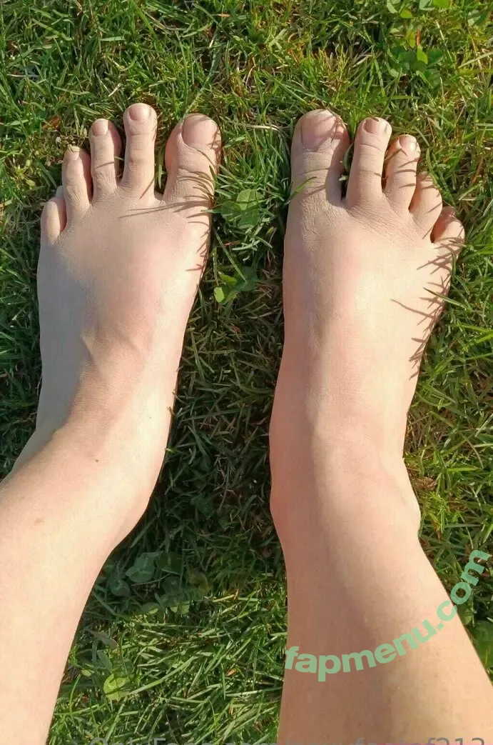 sexyfeetaf213 nude photo #0009 (sexifeet21)