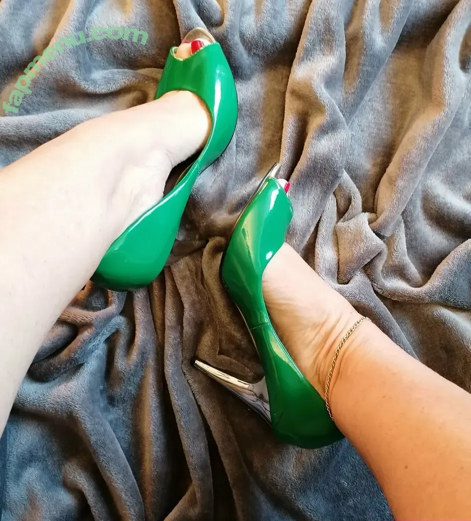 sexymaturefeet nude photo #0032 (mature_feet)
