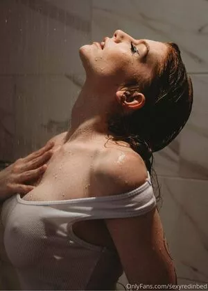 sexyredinbed / throwanitback nude photo #0246