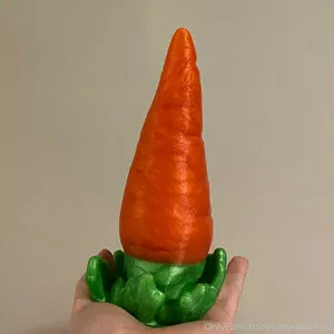 sexyredinbed / throwanitback nude photo #0342