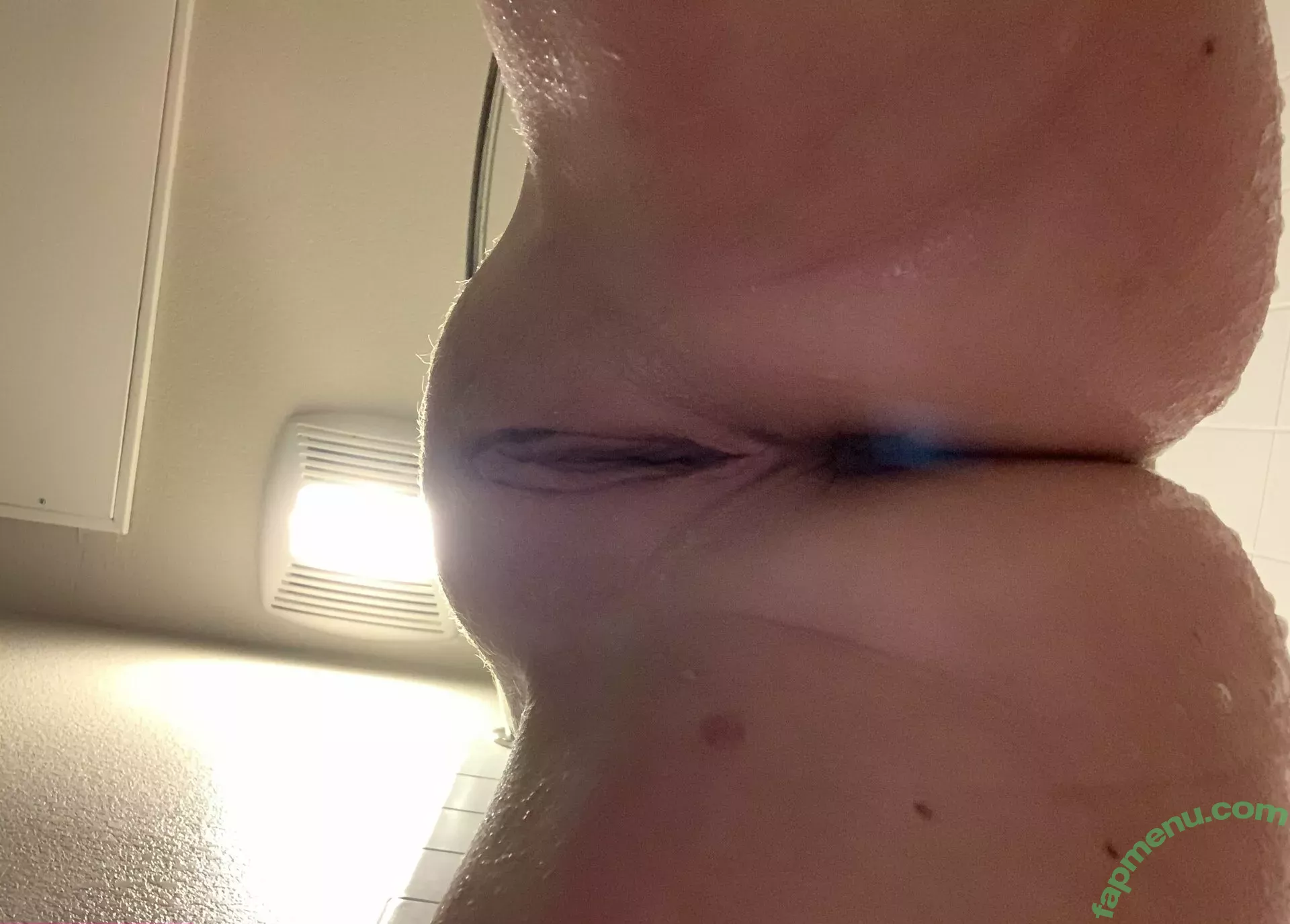 sexyredinbed nude photo #0283 (throwanitback)