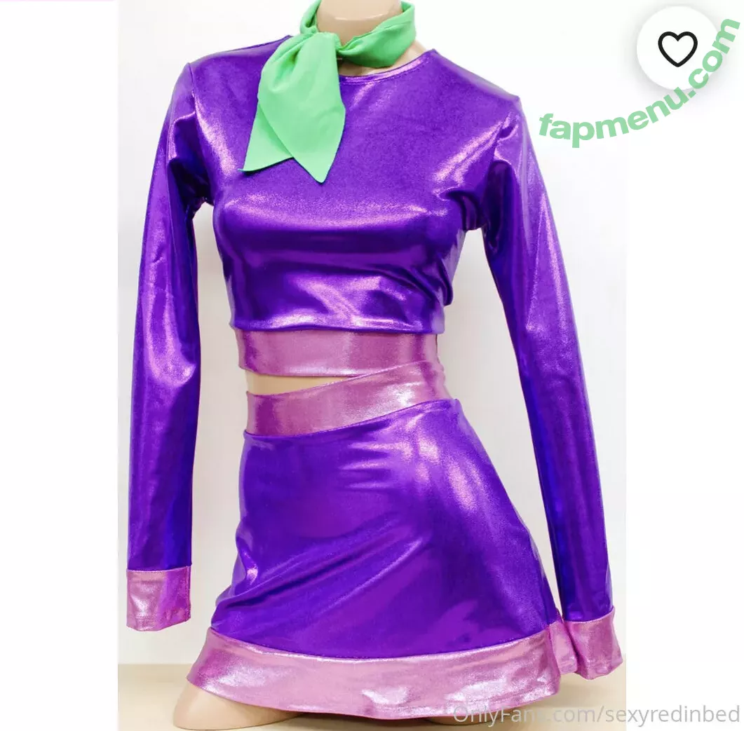 sexyredinbed nude photo #0357 (throwanitback)