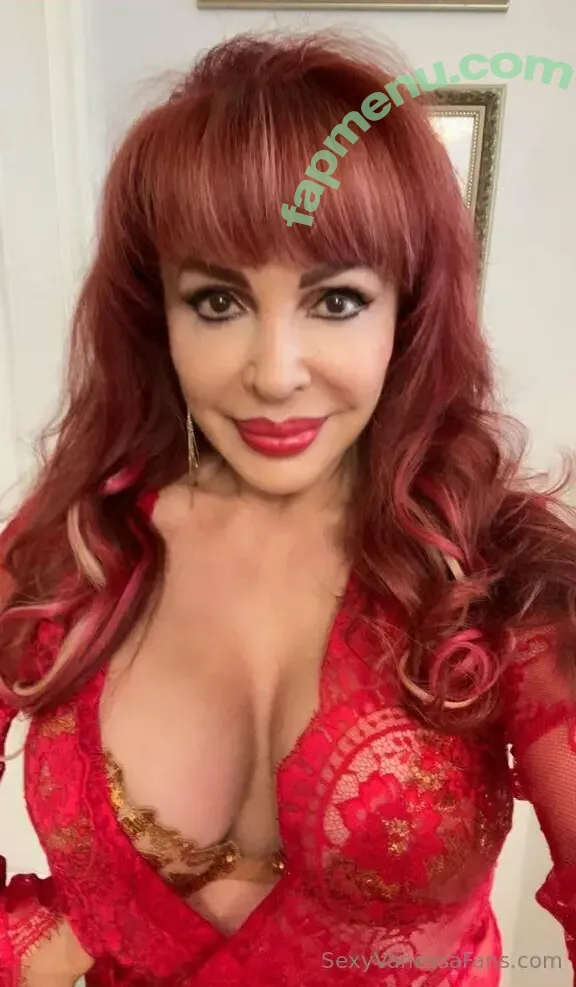 sexyvanessa nude photo #0040 (its_vanessa_1v)