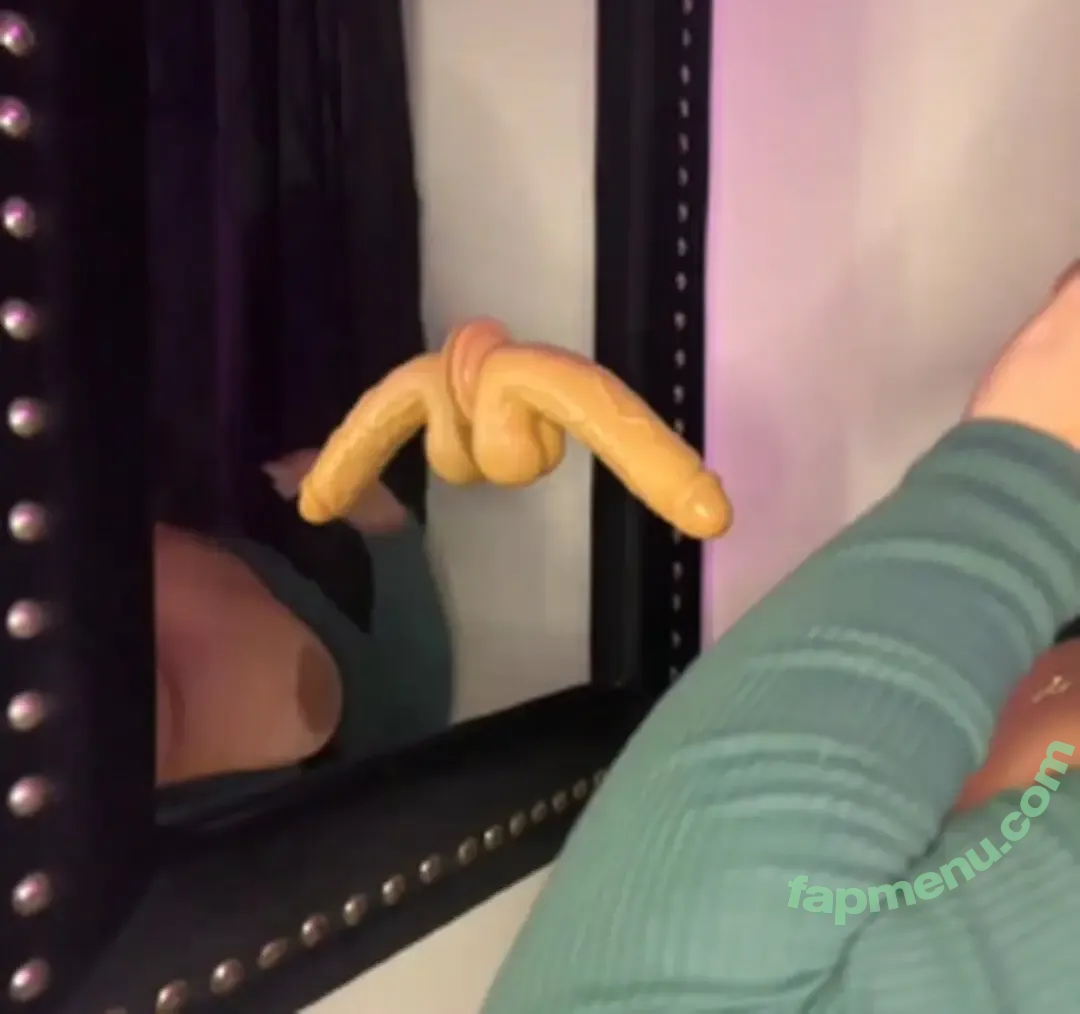 Sexyyykloee nude photo #0011 (Sexyyykloee)