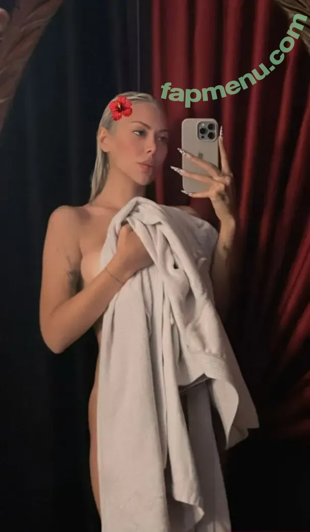 Seydanur Tunc nude photo #0028 (shera.snt)