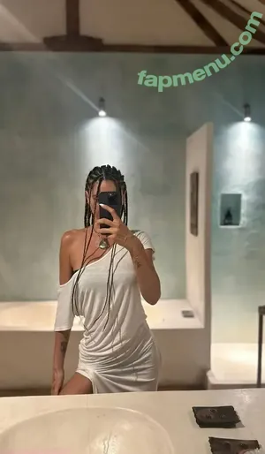 Seyma Subasi / seymasubasi nude photo #0106