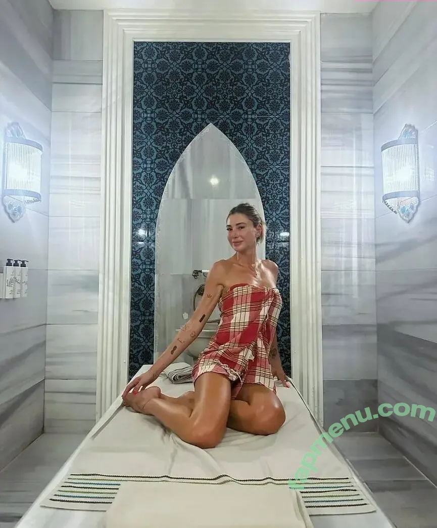 Seyma Subasi nude photo #0090 (seymasubasi)