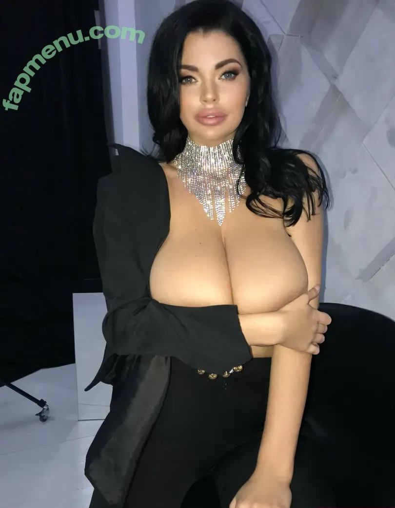 Sha Rizel nude photo #1050 (Sharizel / sha._rizel / sha_rizel / user)