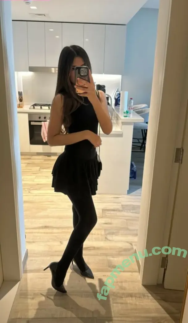 Shabreen Sabeer nude photo #0058 (shabreensabeer)